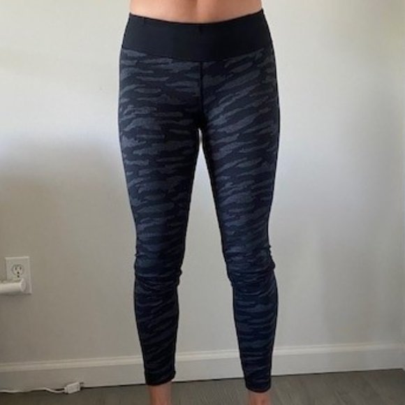Under Armour Leggings - Picture 1 of 5
